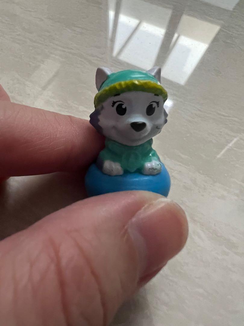 Everest weeble 2025