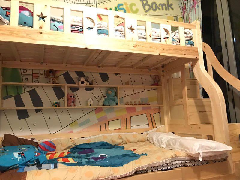 Bunk bed transform to study table (Category: Bed Frames & Mattresses) located in Singapore. Submitted by mae333 (Listing ID 265292813, Image 1). Description: Grab before 20 April! Need to remove from unit as tenant does not want. Do arrange for disassembly and delivery..