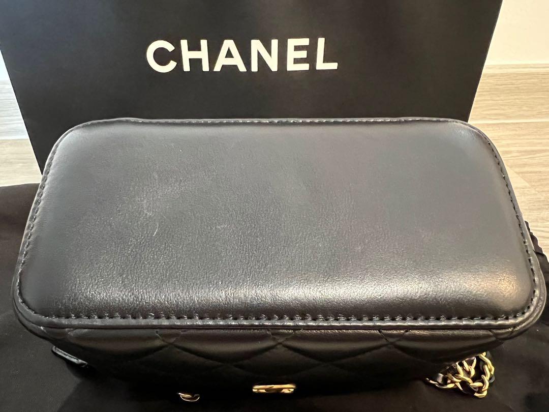 Chanel Vanity bag pearl crush - 2022, Women's Fashion, Bags & Wallets ...