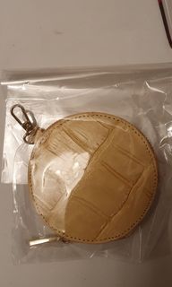 (Category: ) located in . Submitted by k2_boutiqueshop (Listing ID 1155329245, Image 1). Description: .