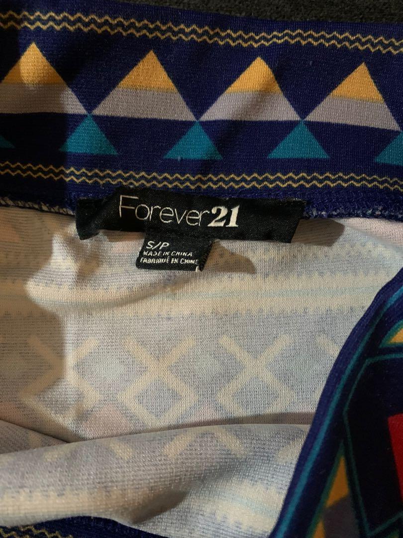 F21 bandage skirt bundle (Category: Skirts) located in Quezon City. Submitted by ankeyt (Listing ID 1155136265, Image 3). Description: Get all 3 skirts for 250 .