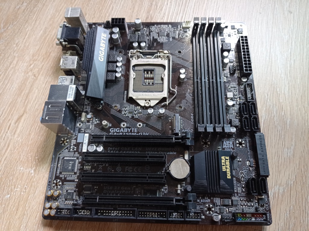 Gigabyte motherboard b250m d3h sale