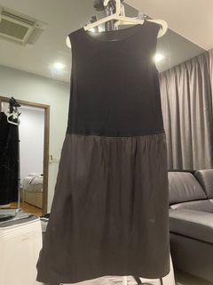 (Category: ) located in . Submitted by 12sellpreloved (Listing ID 1155268000, Image 1). Description: .
