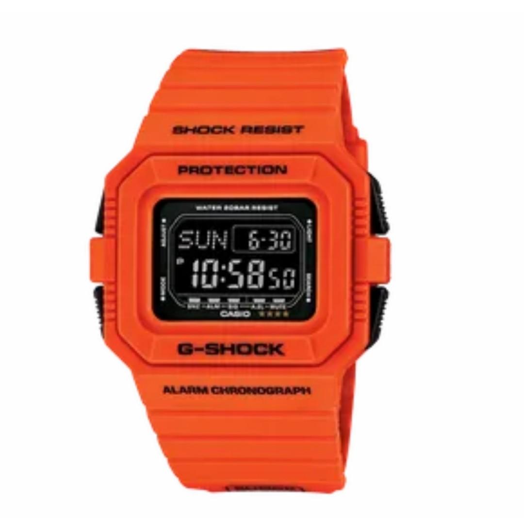 GSHOCK DW D5500MR 4DR with limited edition Bluetooth Speaker