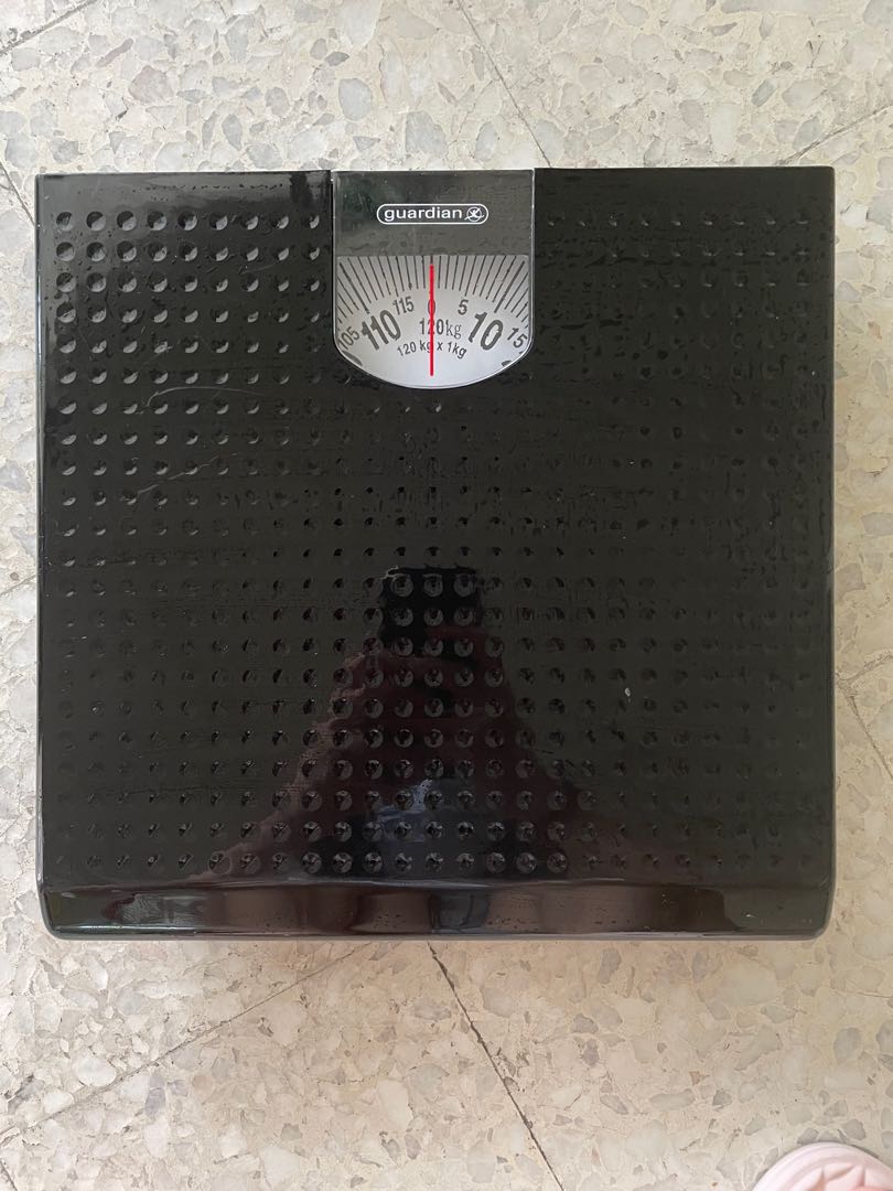 Guardian weighing scale, Health & Nutrition, Health Monitors & Weighing Scales on Carousell