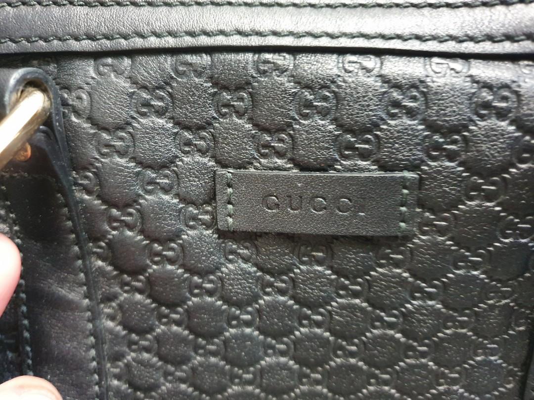 Gucci (Category: Luxury Bags & Wallets) located in Mandaluyong City. Submitted by katrinaorante (Listing ID 1155287827, Image 3). Description: has sign of my wearing but still in very good condition with sling and dust bag..