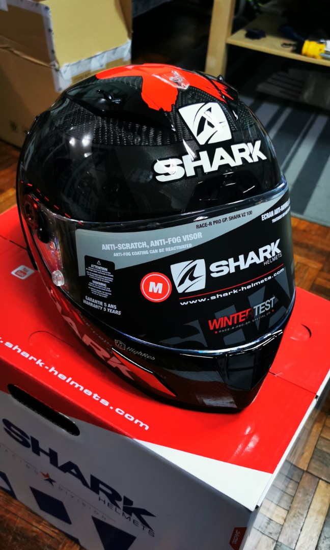 Jorge lorenzo shark best sale helmet