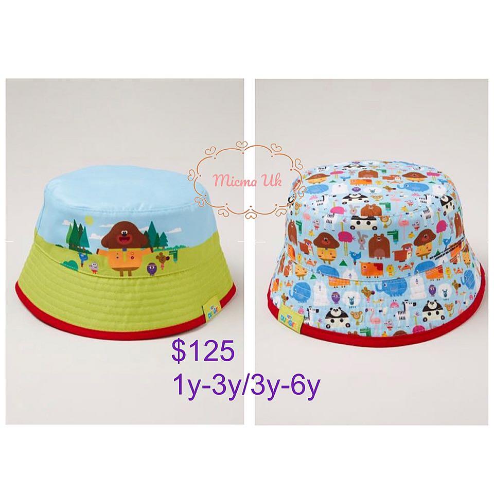 hey duggee reversible bucket hat
