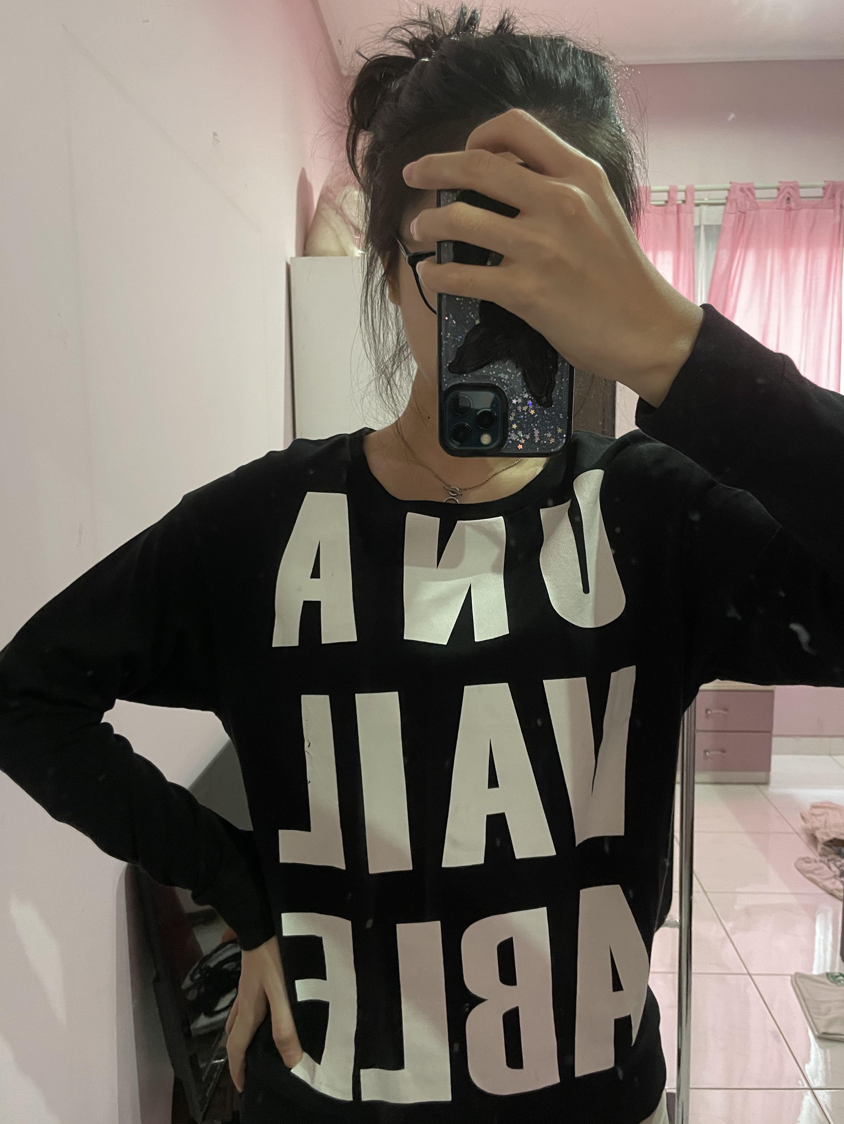 H&M Sweater Black, Fesyen Wanita, Pakaian Wanita, Atasan di Carousell