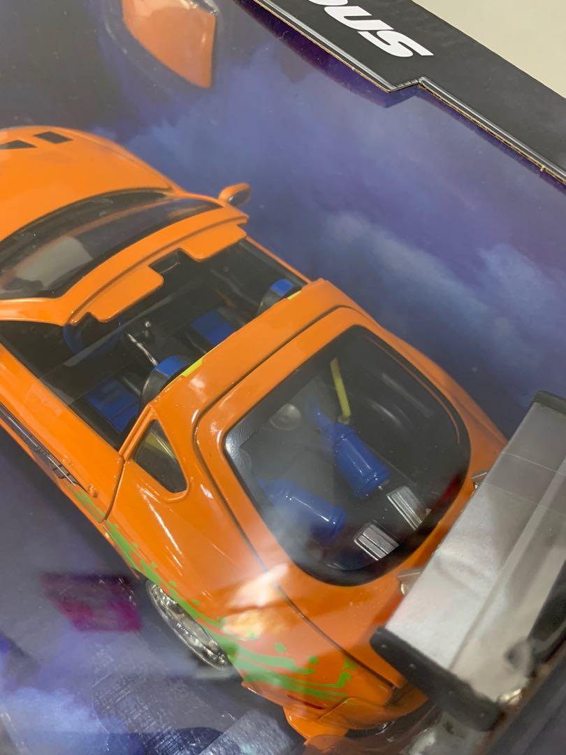 Jada Die Cast Car Fast & Furious Brian & Toyota Supra with Figure Scale