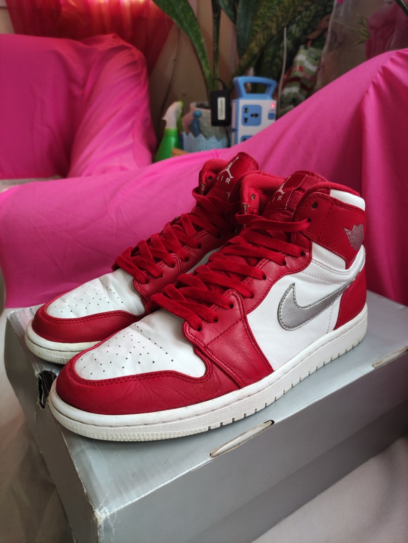 Jordan 1 Silver Medal size 8 Men s Fashion Footwear Sneakers on Carousell