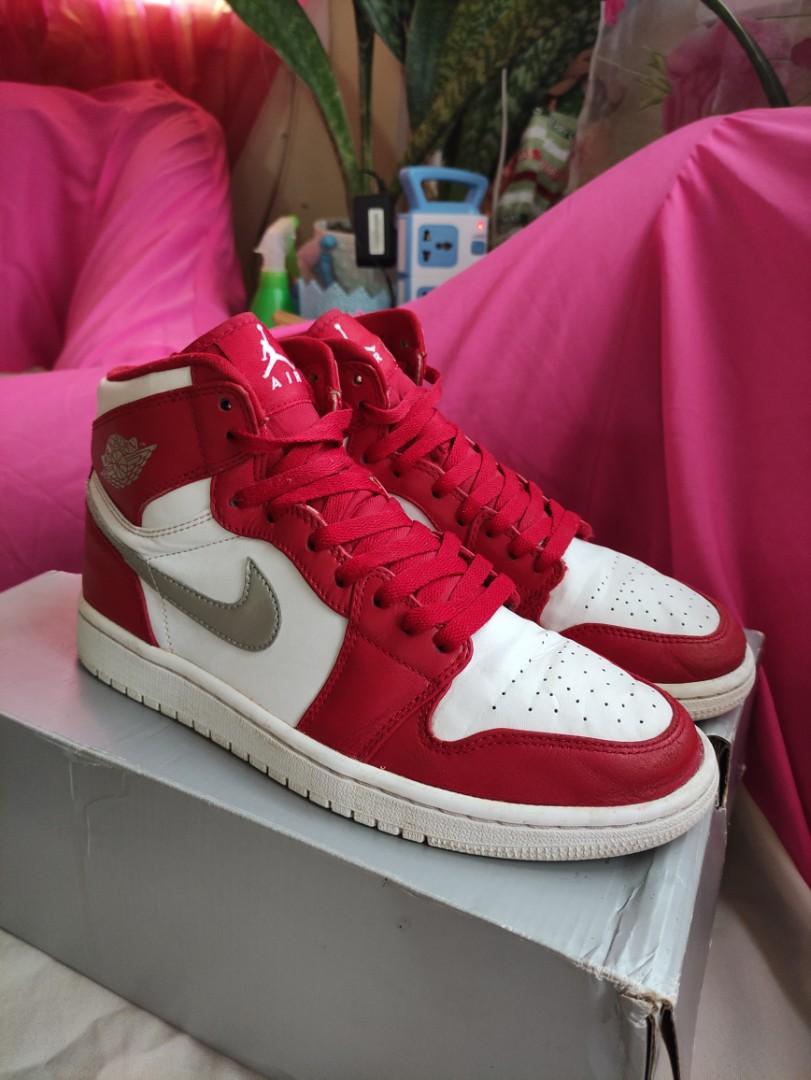 Jordan 1 Silver Medal size 8 Men s Fashion Footwear Sneakers on Carousell