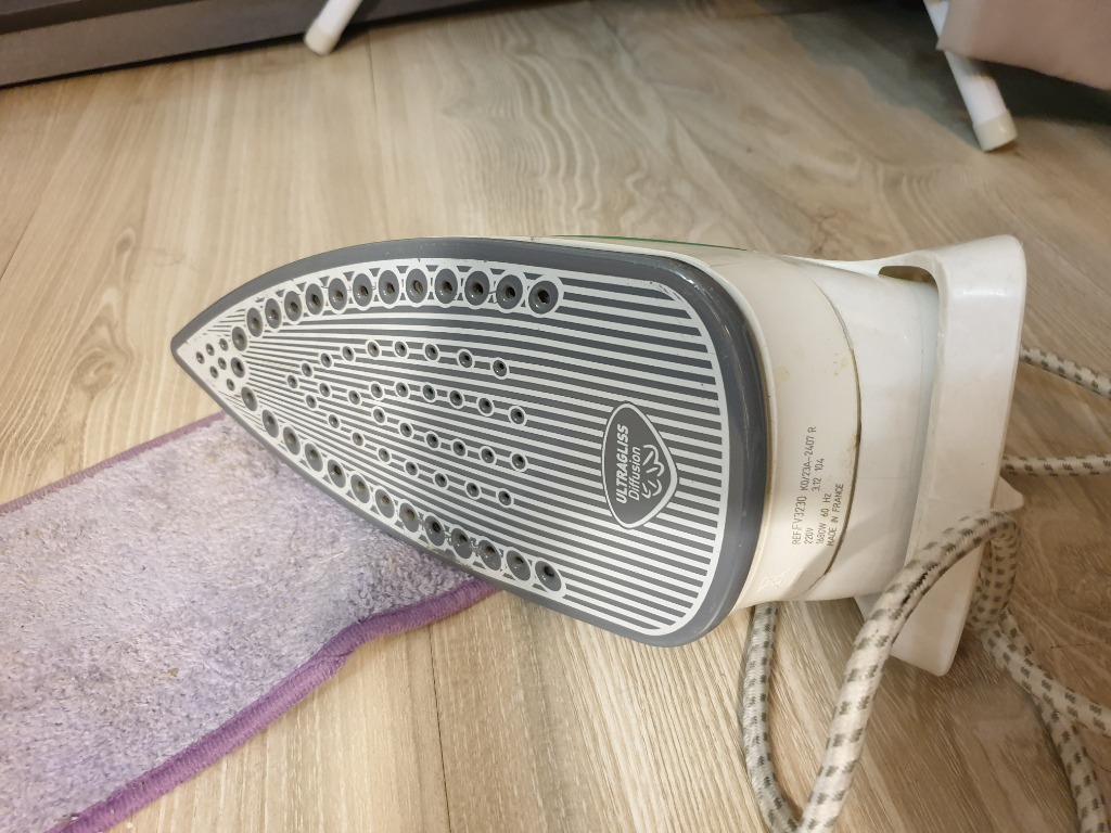 Korean Irons in clothes, TV & Home Appliances, Irons & Steamers on