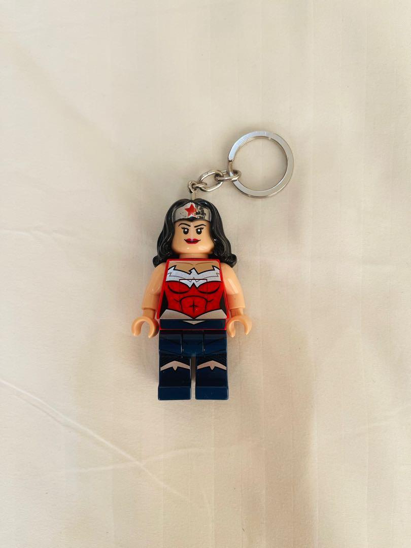 Lego wonder woman cheap key light