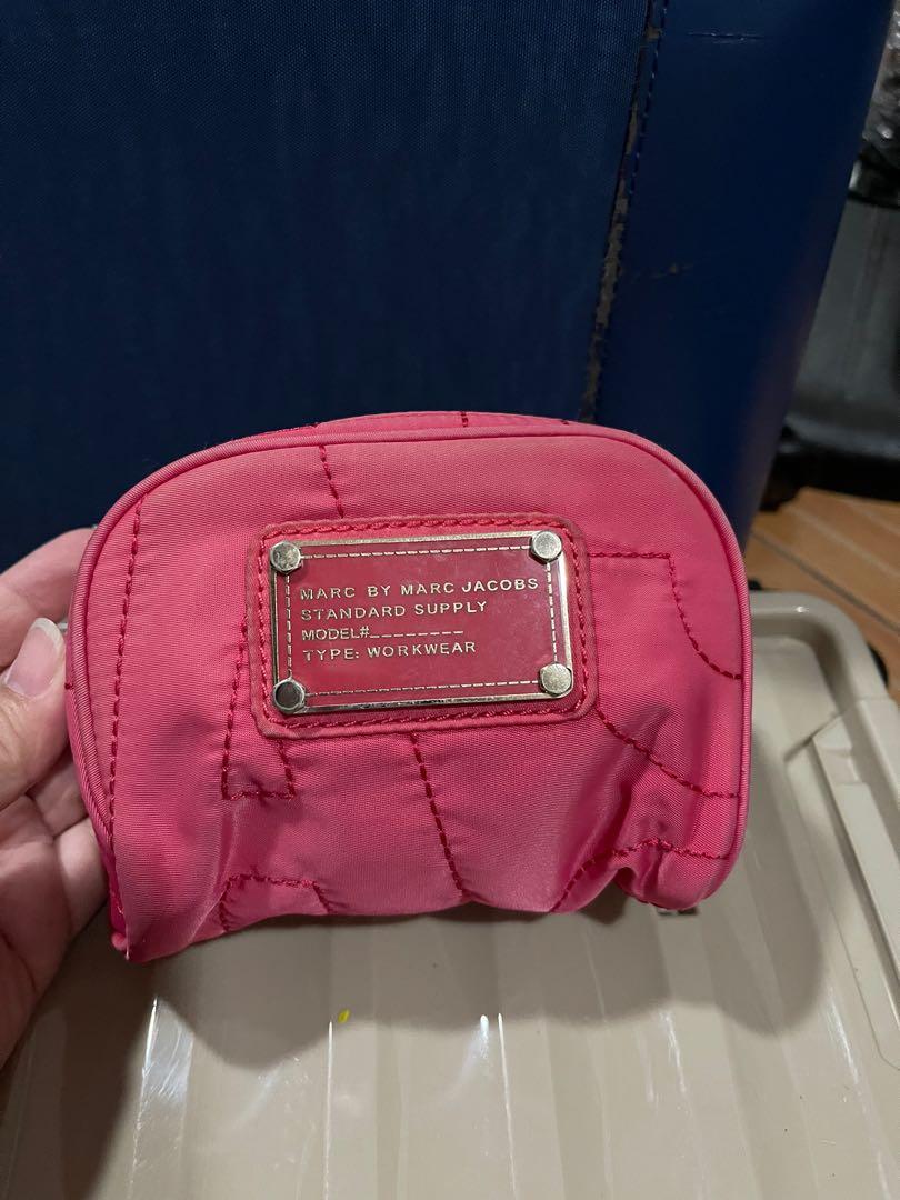 marc jacobs pouch (Category: Luxury Bags & Wallets) located in Antipolo. Submitted by ambercs (Listing ID 1155256897, Image 1). Description: authentic mj pouch preloved signs of usage little dot stainas seen 3rd pic .