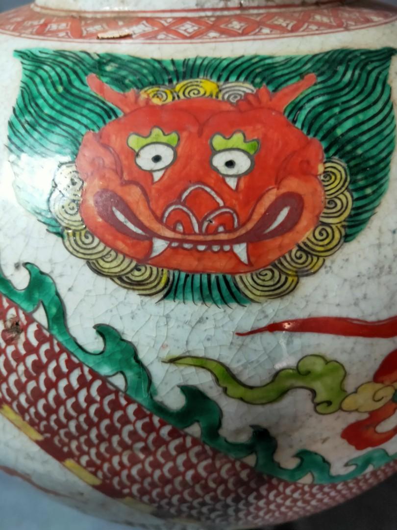 Ming dynasty Wuchai five color glaze vase 38cm highx 33cm cross. Authen