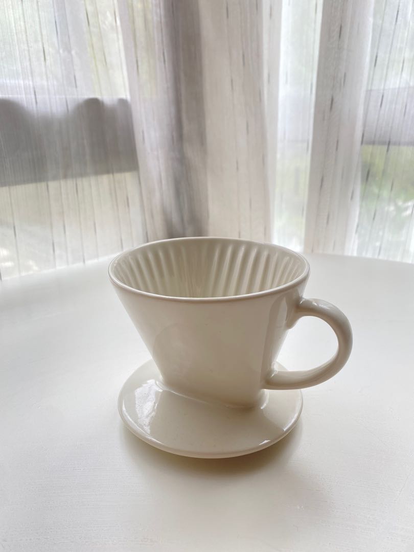 Muji Porcelain Coffee Dripper, Furniture & Home Living, Kitchenware