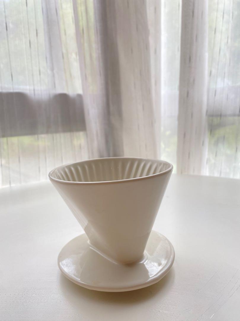 Muji Porcelain Coffee Dripper, Furniture & Home Living, Kitchenware