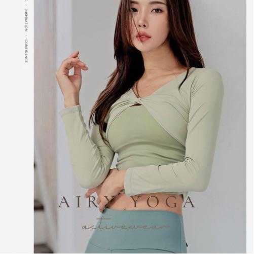 New* Yoga crop top size XL, 女裝, 運動服裝- Carousell