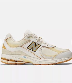 (Category: ) located in . Submitted by SneakerLite20 (Listing ID 1155221677, Image 1). Description: .