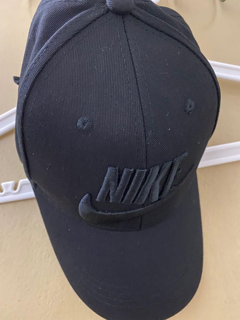 nike cap free delivery