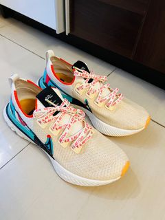 （分類：）位於 。 由 felixshady 提交（商品編號 1155161108，圖片 1）。簡介： 。