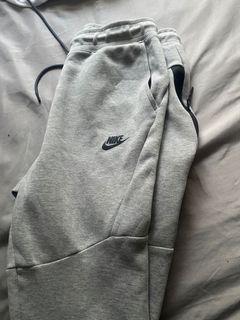 Nike tech fleece
