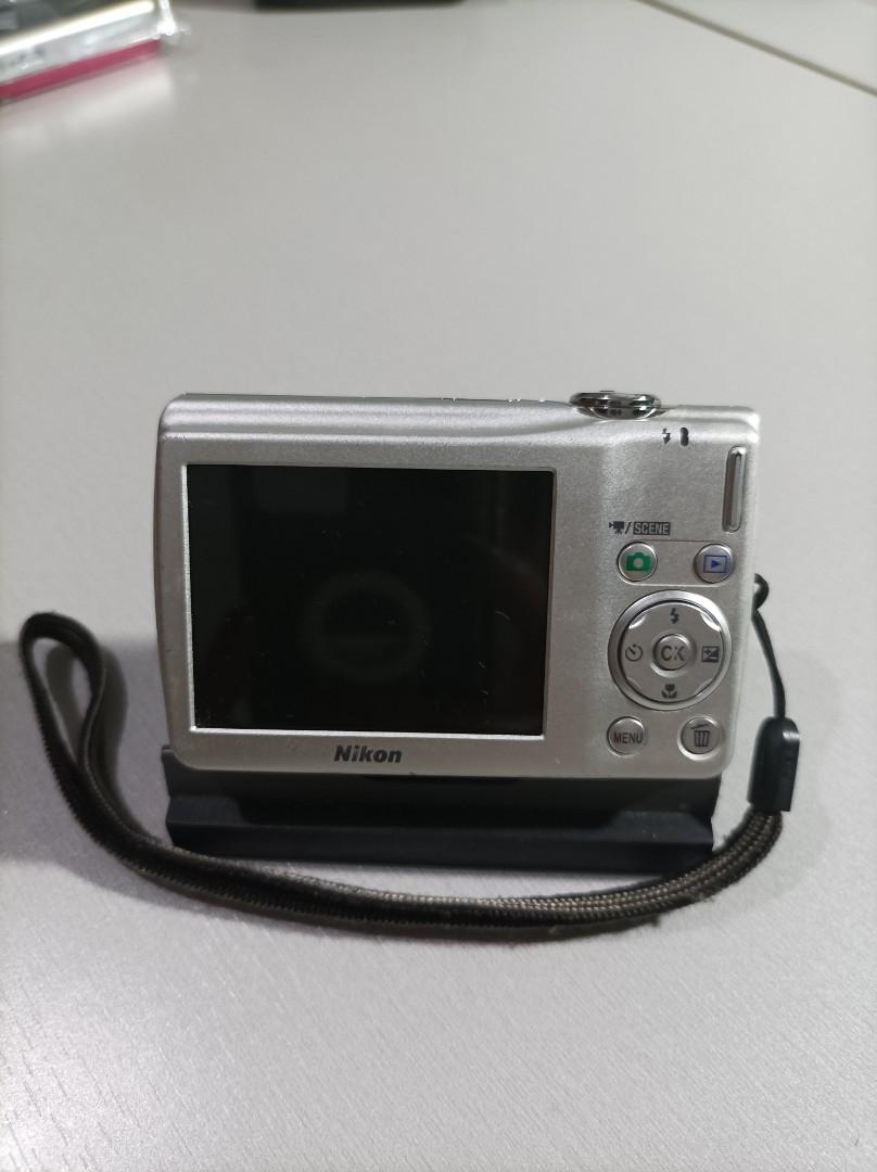 NIKON COOLPIX S203, Photography, Cameras on Carousell