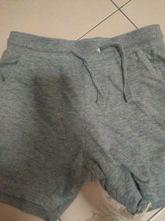(Category: ) located in . Submitted by ummphs (Listing ID 1155219187, Image 1). Description: .