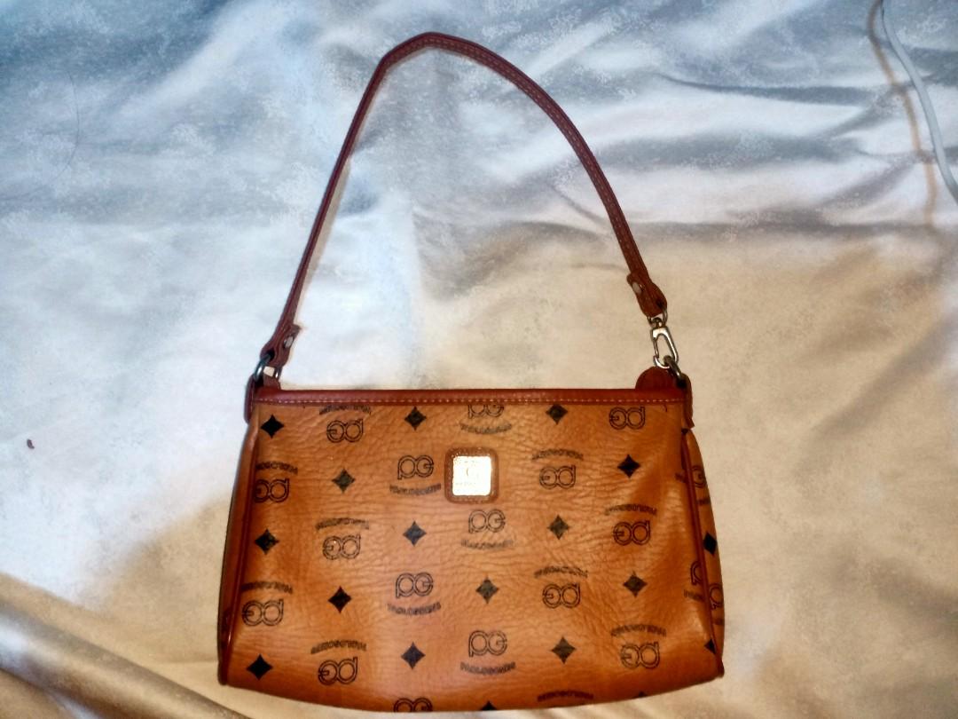 Paolo Gomes shoulder bag Luxury Bags Wallets on Carousell