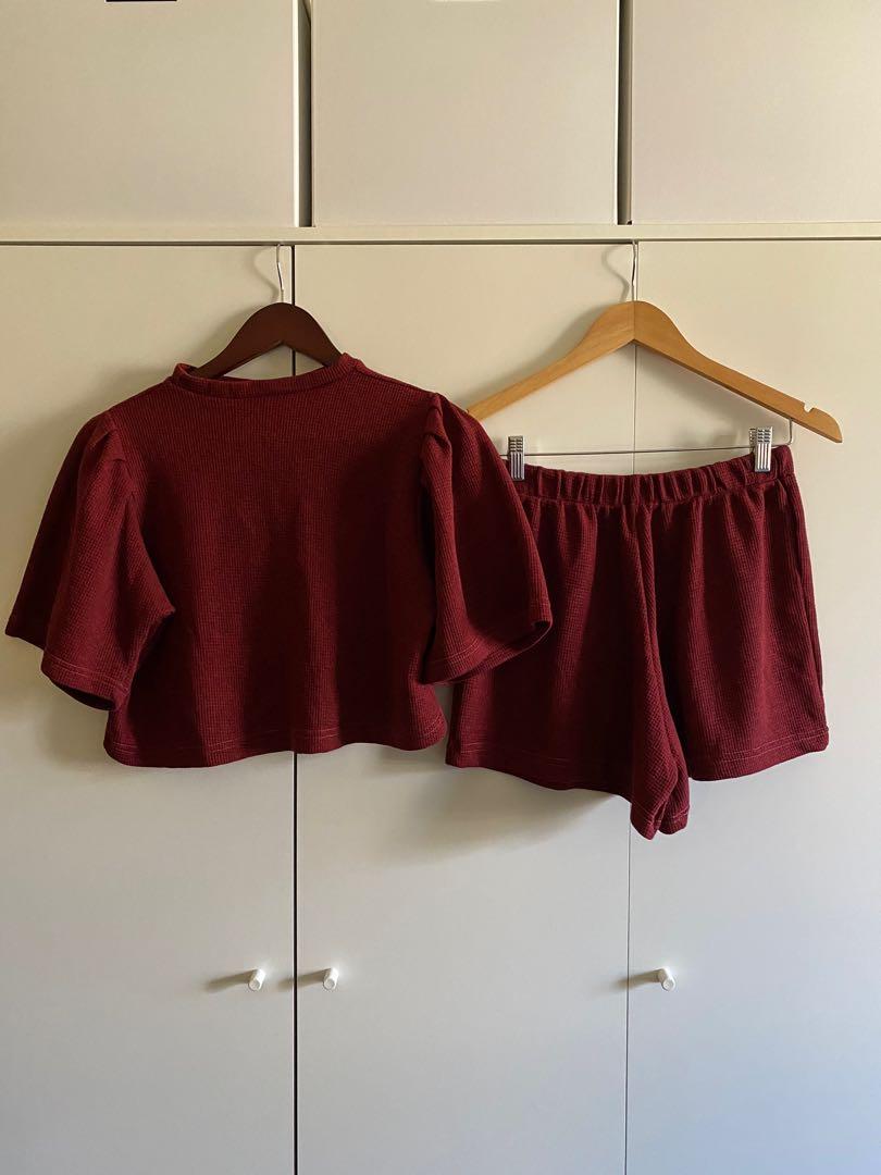 Puff Sleeve Waffle knit Coordinates in Red (Category: Sets or Coordinates) located in Taguig. Submitted by buymyclothes_ (Listing ID 1155132981, Image 1). Description: size M .