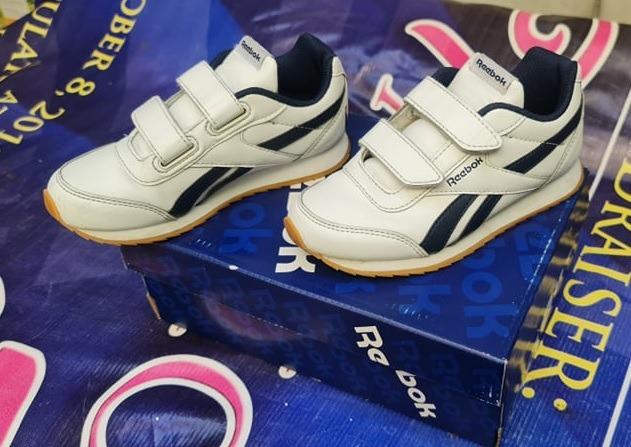Reebok Royal CLJOG (for Kids) (Category: Babies & Kids Fashion) located in Quezon City. Submitted by apple.picker (Listing ID 1155311582, Image 1). Description: Great condition Only worn when going to the mall/attending kiddie parties/online class Comes with box Size 11.5 Kids US.