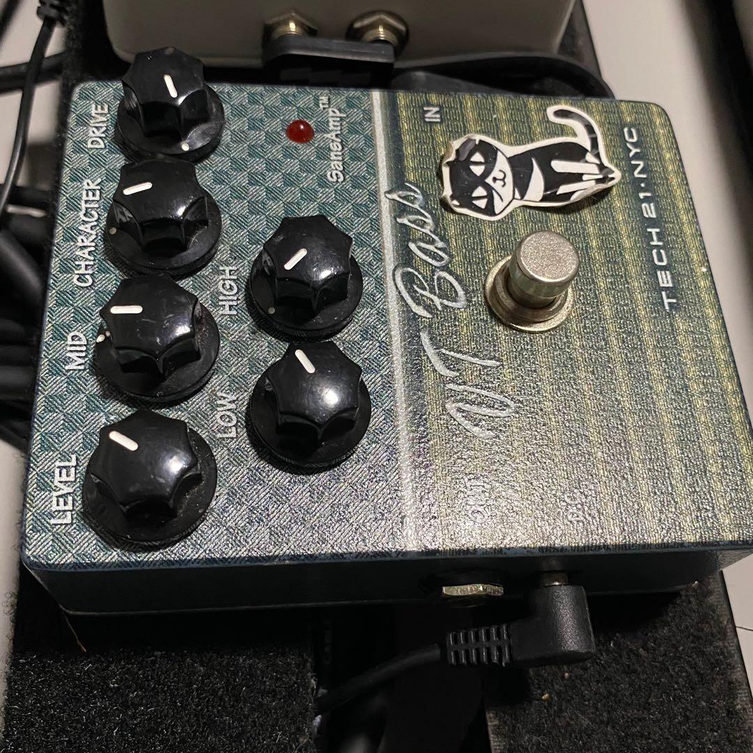 Sansamp VT Bass Preamp pedal, Hobbies & Toys, Music & Media, Music