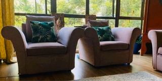 (Category: ) located in . Submitted by lheon (Listing ID 1155171798, Image 1). Description: .
