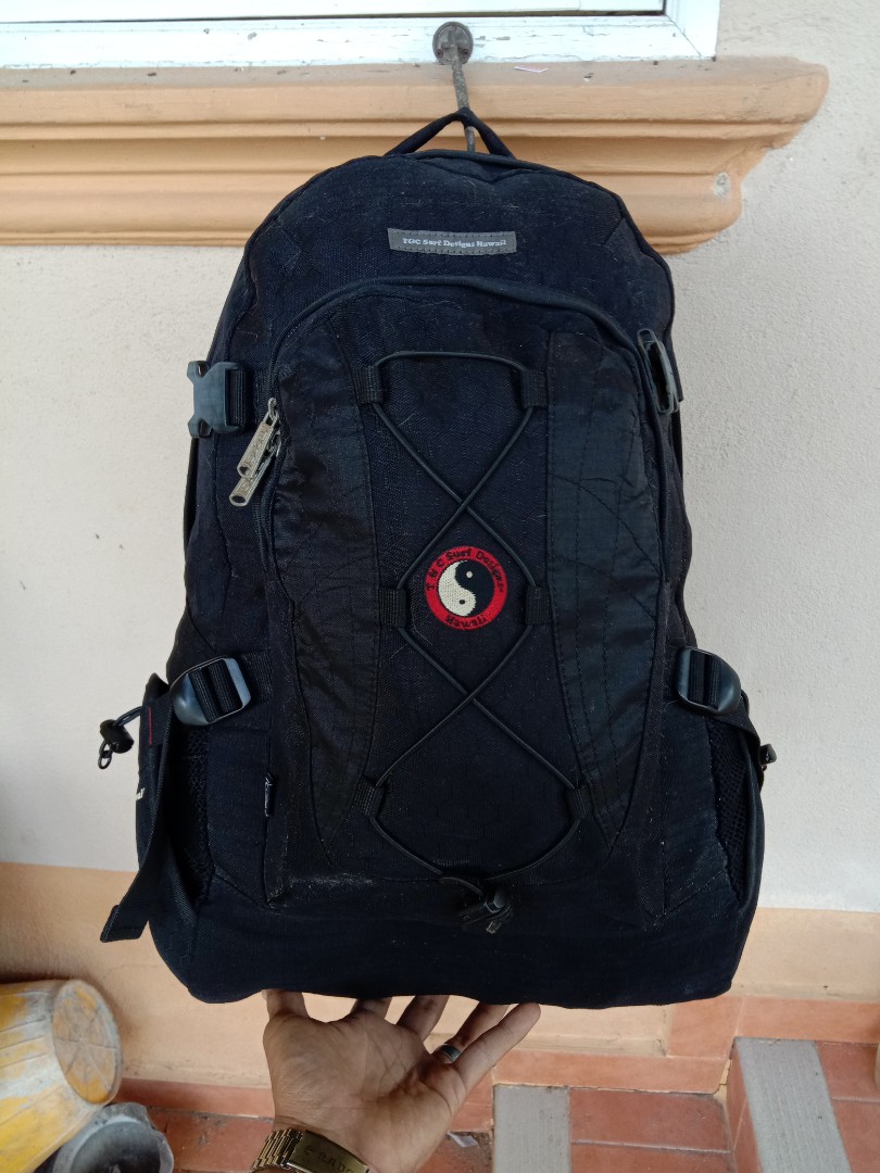 T&c best sale surf backpacks