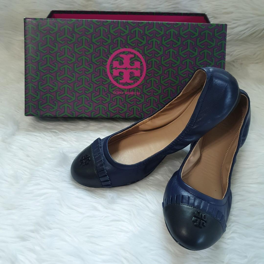 Flat shoes outlet size 8