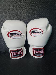 Twins Special Gloves White Airflow