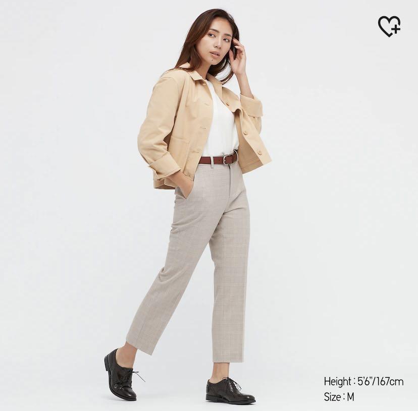 UNIQLO Beige Smart Ankle Pants, Women's Fashion, Bottoms, Other Bottoms on  Carousell
