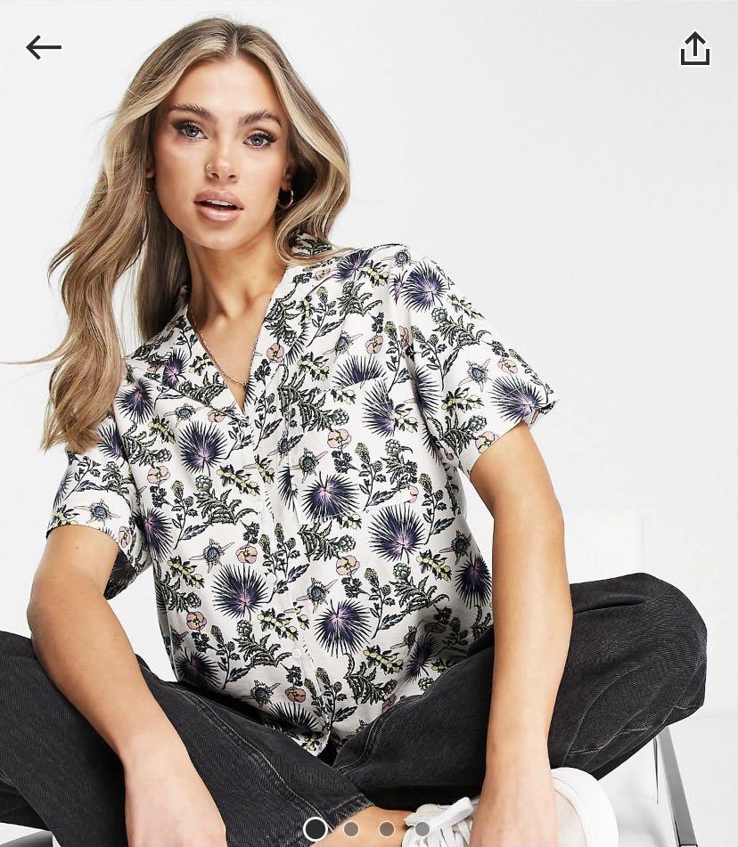 White vans shirt womens store