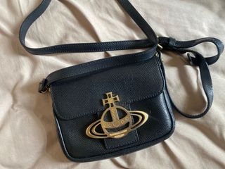 （分類：）位於 。 由 sarahchaa 提交（商品編號 1155155355，圖片 1）。簡介： 。