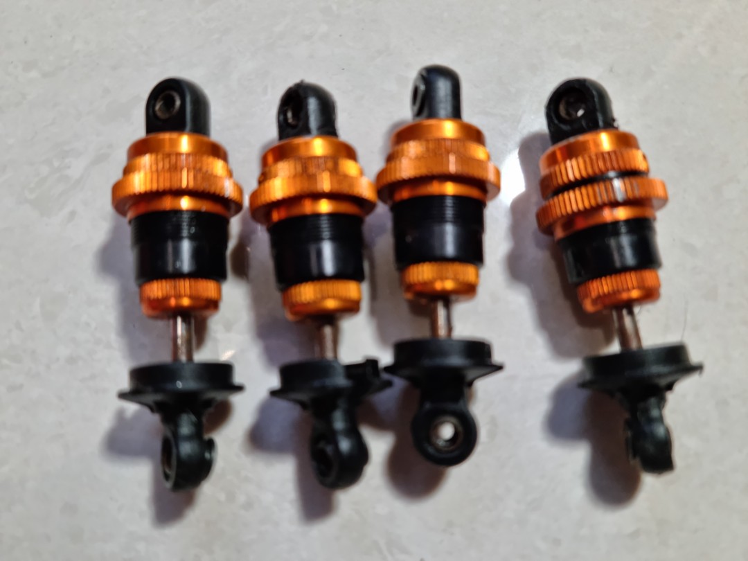Xray T4 shocks, Hobbies & Toys, Toys & Games on Carousell
