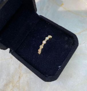 (Category: ) located in . Submitted by makeupxjunkie (Listing ID 1155346148, Image 1). Description: .