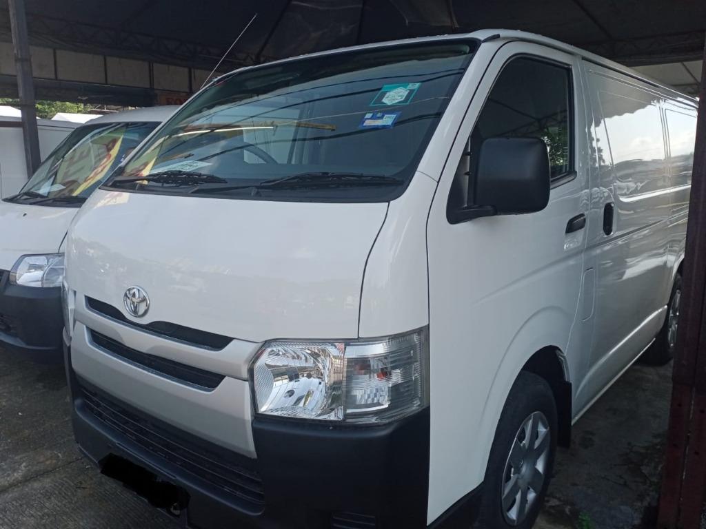 Hiace panel 2019 best sale