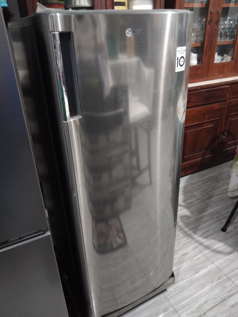 6 cu. ft LG Upright Freezer Smart Inverter, TV & Home Appliances