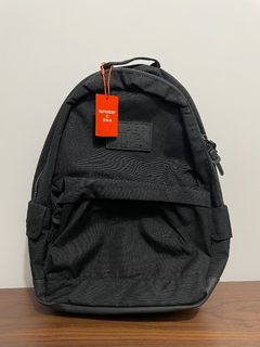 （分類：）位於 。 由 Essential_tee0 提交（商品編號 1155497711，圖片 1）。簡介： 。