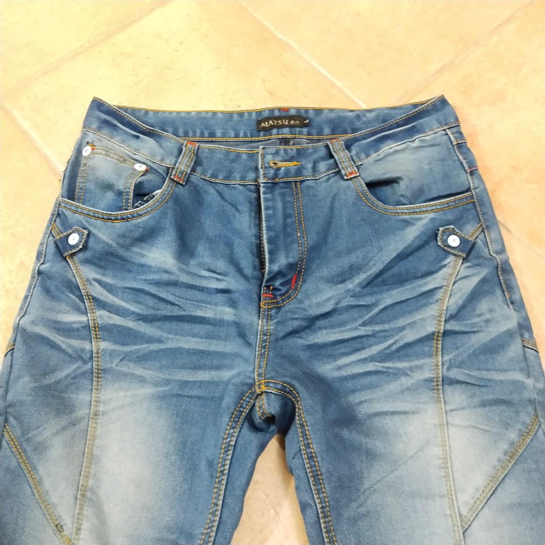 Brand new) Bespoke Jeans with Levi's calibre (fits waist size 30-32 in),  Men's Fashion, Bottoms, Jeans on Carousell