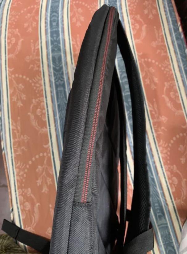 Asus backpack (Category: Backpacks) located in Quezon City. Submitted by rhodora1224 (Listing ID 1155347014, Image 3). Description: .