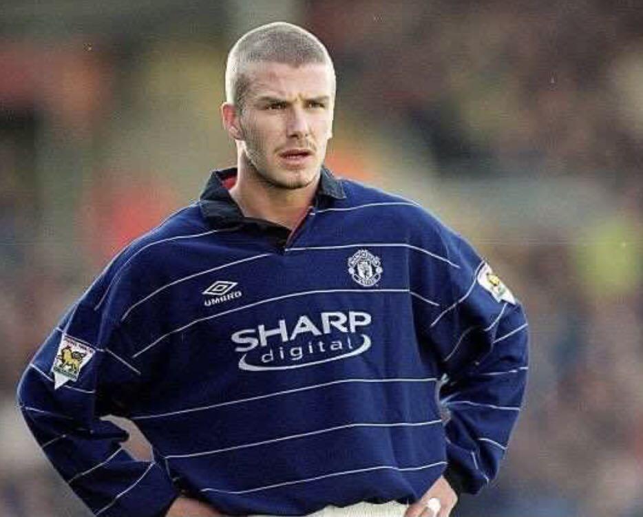 Authentic Manchester United David Beckham long sleeve