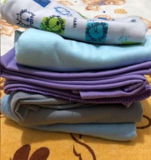 (Kategori: ) berada di . Dikirim oleh fitri21 (ID iklan 1155513534, Gambar 1). Deskripsi: .