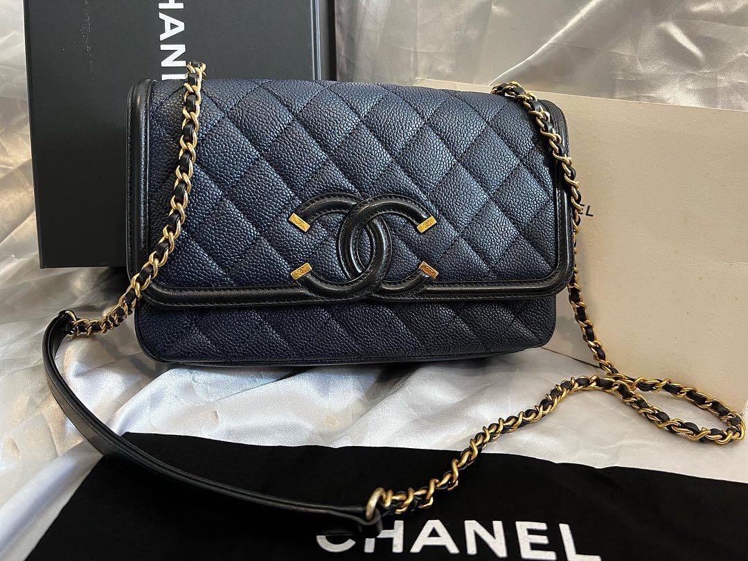 CHANEL, Bags, Chanel Metallic Caviar Quilted Medium Cc Filigree Flap  Silver Crossbody Bag
